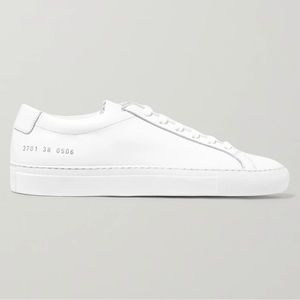 COMMON PROJECTS
Original Achilles leather sneakers
